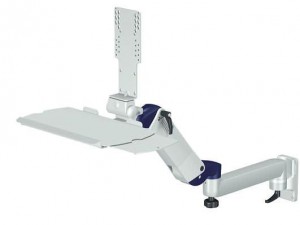 Braccio regolabile con supporto monitor e tastiera
